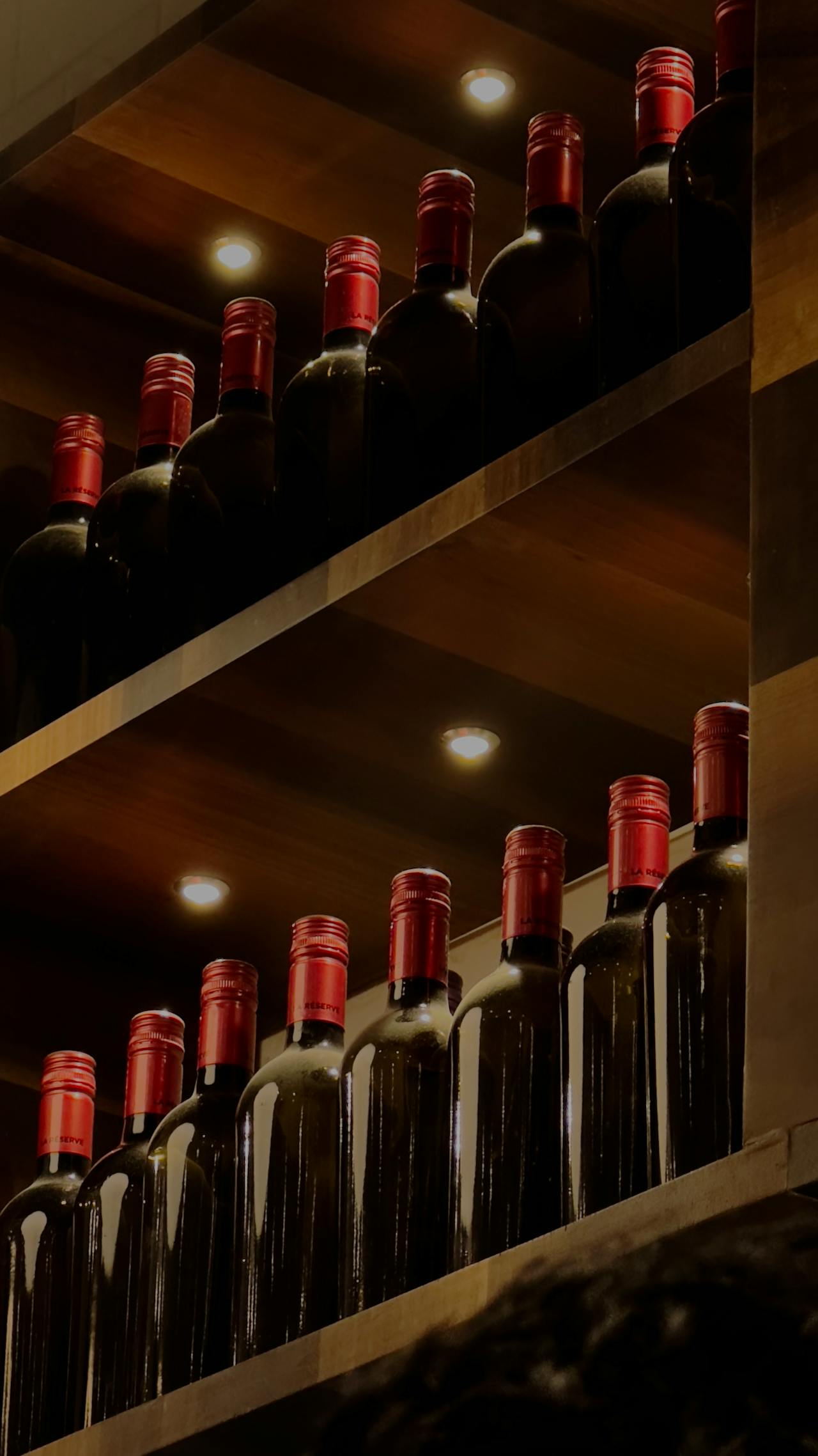 Cave à vins du Restaurant 31, vins français en Andorre